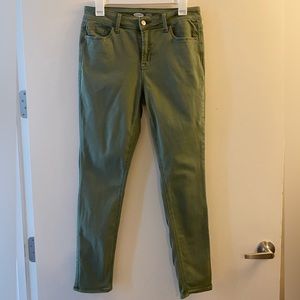 Old Navy Green Rockstar Jeans Mid-Rise Super Skinny. Size 10